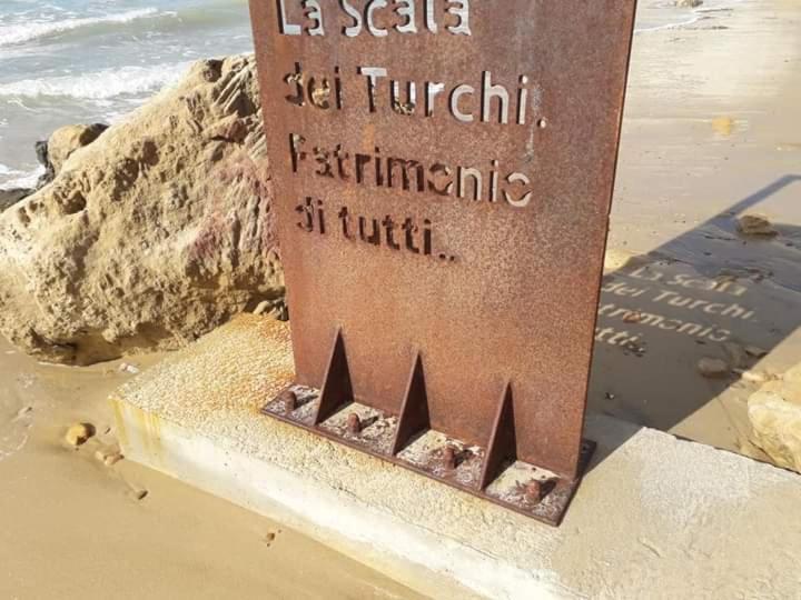 Апартаменти La Casa Del Sole Порто-Емпедокле Екстер'єр фото